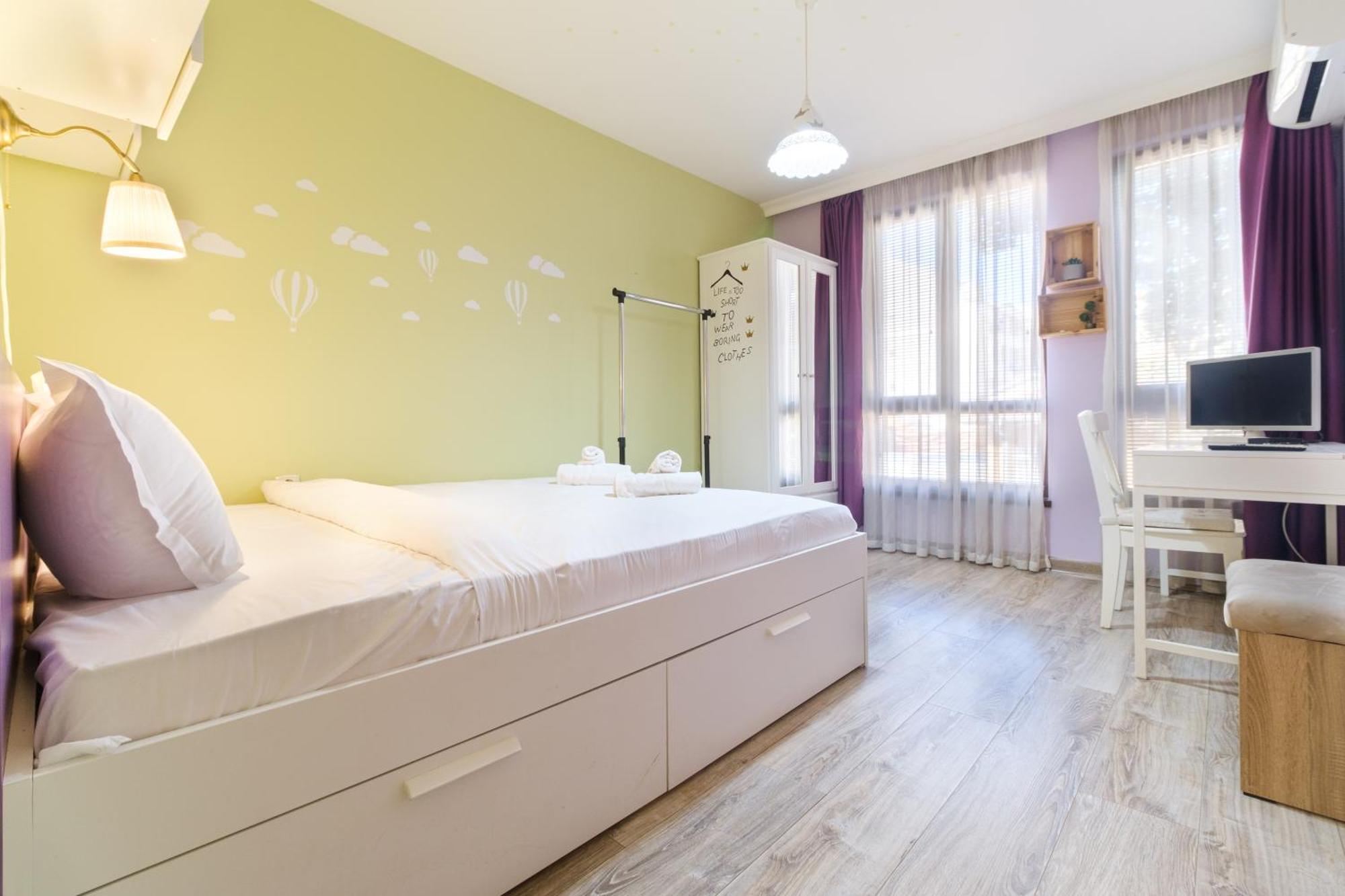 Riverside 2-Bedroom Apartment Пловдив Экстерьер фото