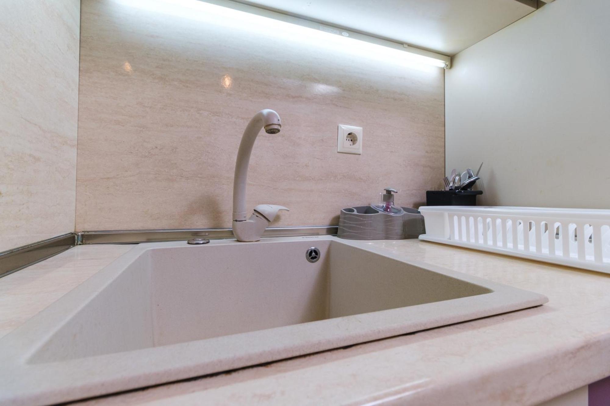 Riverside 2-Bedroom Apartment Пловдив Экстерьер фото