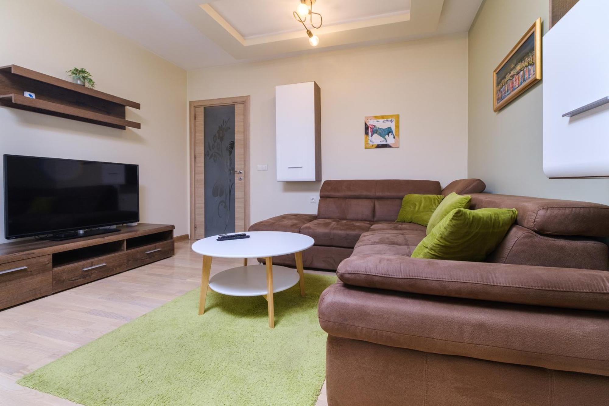 Riverside 2-Bedroom Apartment Пловдив Экстерьер фото