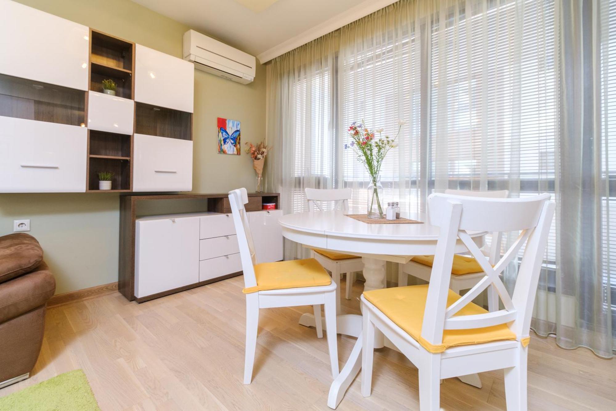 Riverside 2-Bedroom Apartment Пловдив Экстерьер фото