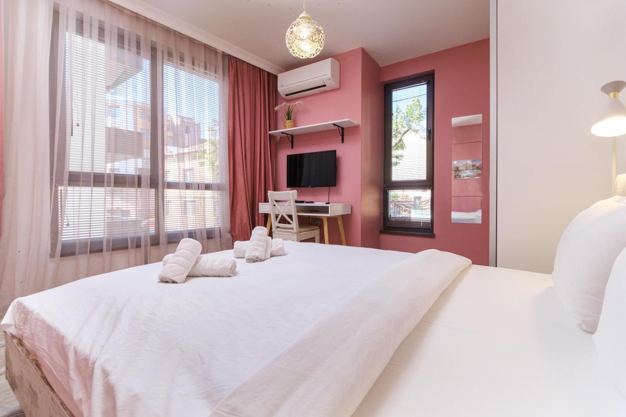 Riverside 2-Bedroom Apartment Пловдив Экстерьер фото