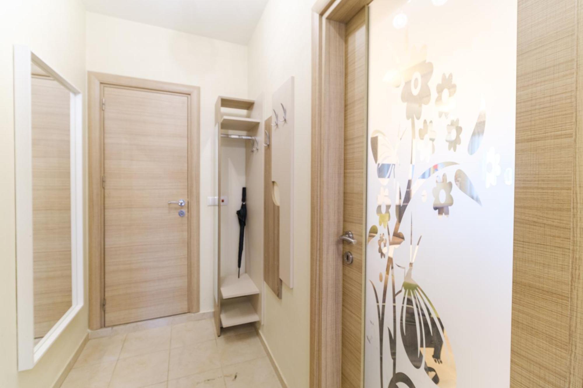 Riverside 2-Bedroom Apartment Пловдив Экстерьер фото
