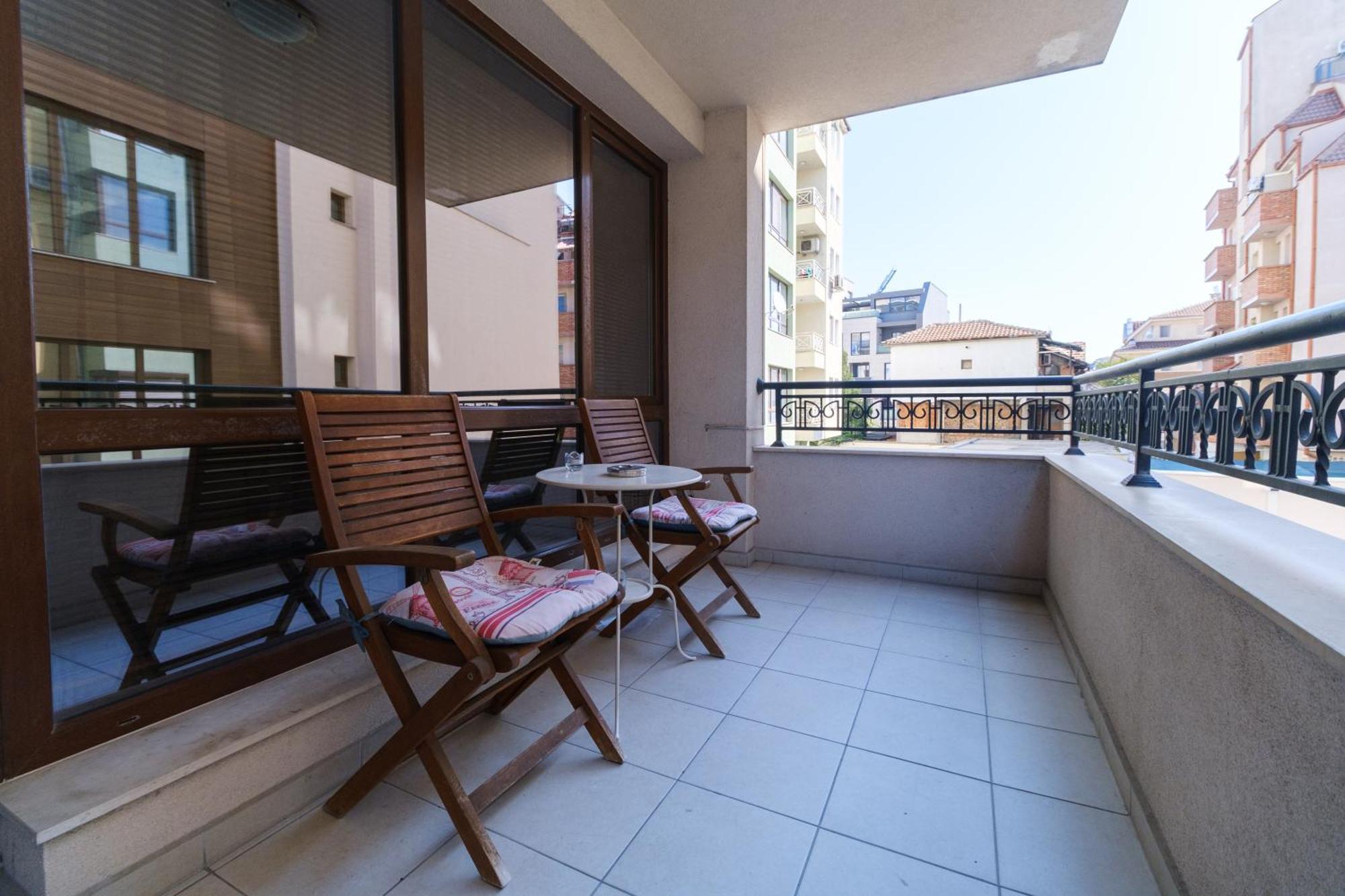 Riverside 2-Bedroom Apartment Пловдив Экстерьер фото